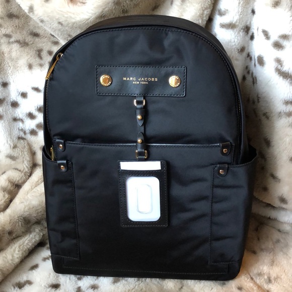 Marc Jacobs Handbags - ✨NWT✨ Marc Jacobs large backpack purse